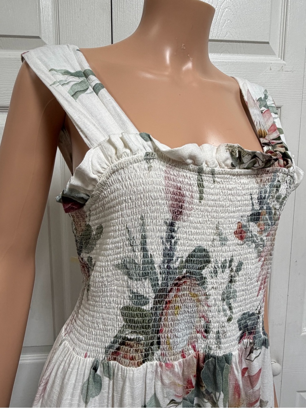 Express Linen Bland Floral Smocked Tiered Maxi Dress Size L - Picture 7 of 15